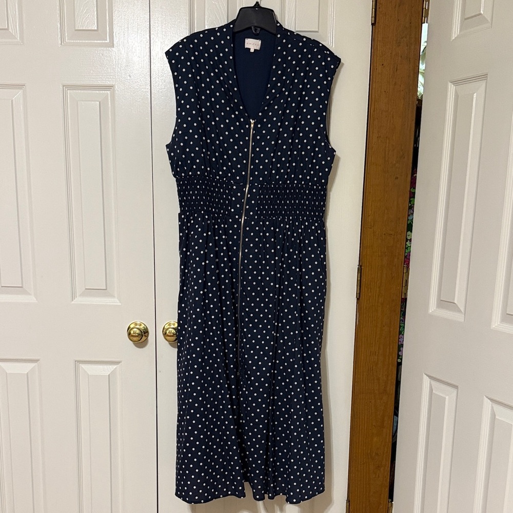 entro - 1X - Navy Polka Dot Midi Dress with Front Zip